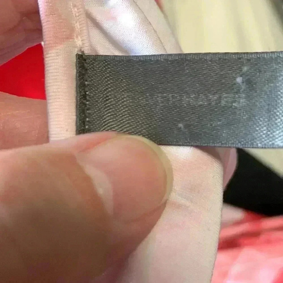 Denver Hayes light, flowy and airy summer  tunic with embroidery and bling - Picture 4 of 4